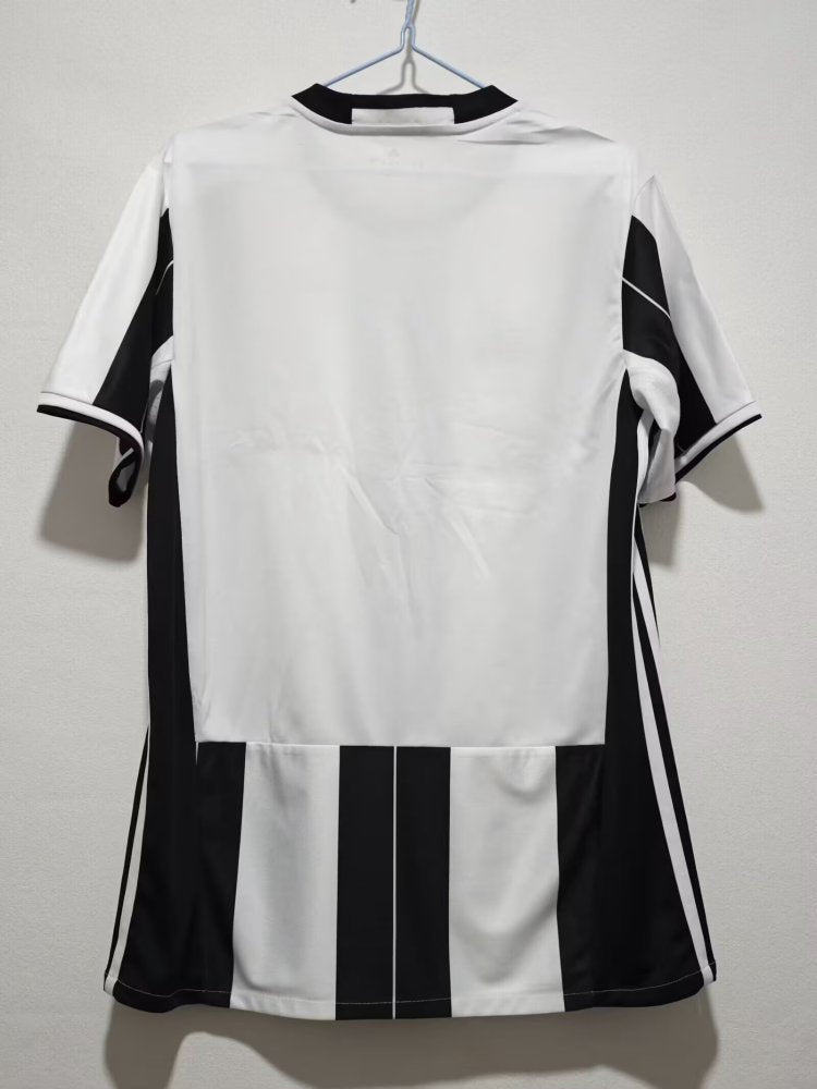 Juventus 15/16 Home Retro Kit