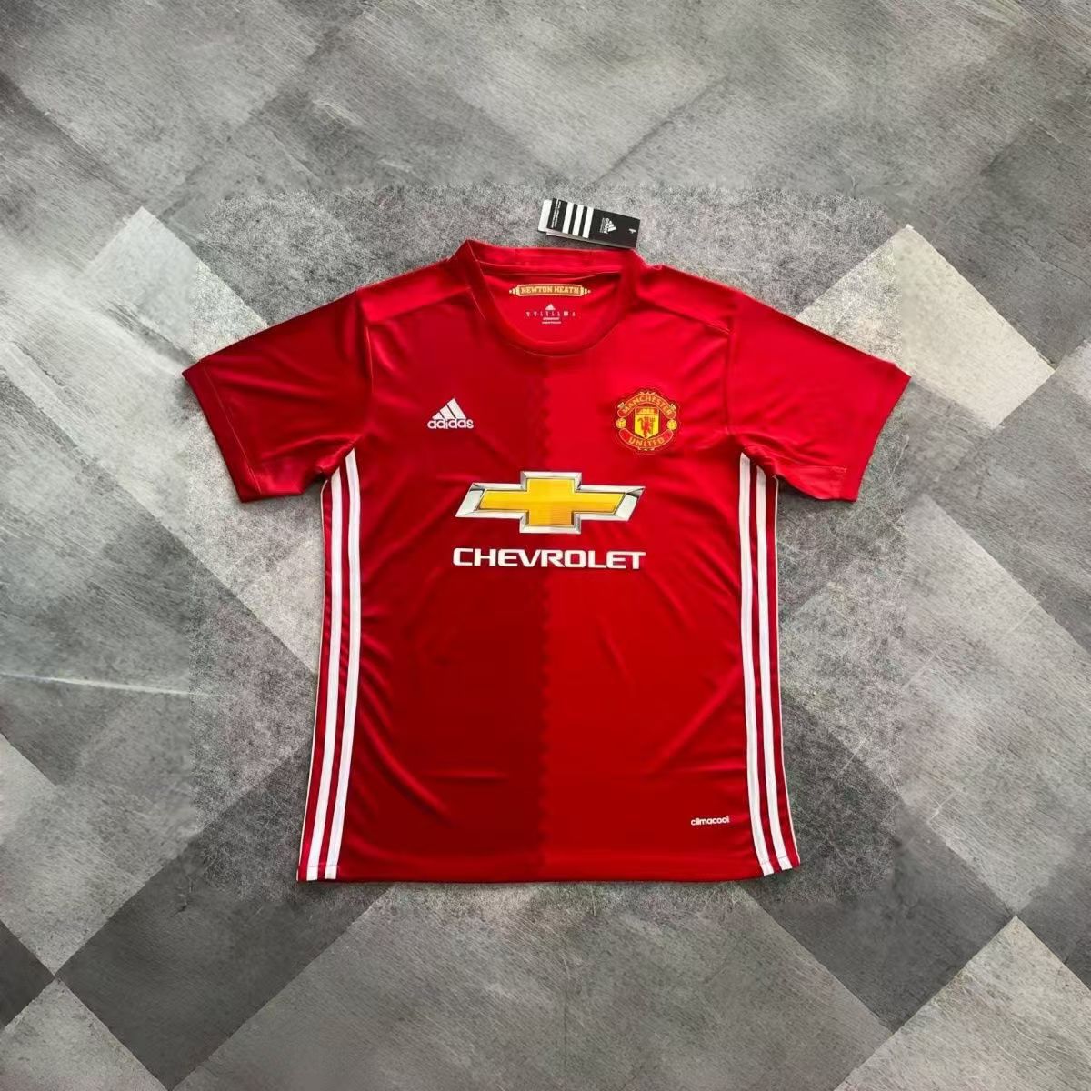 Manchester United 16/17 Home Retro Kit