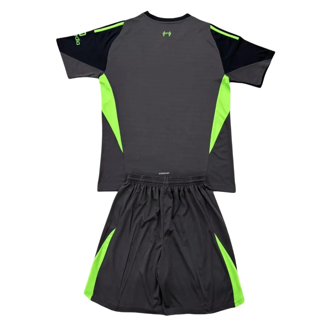 Liverpool 25/26 Full Goalkeeper Kit Kids