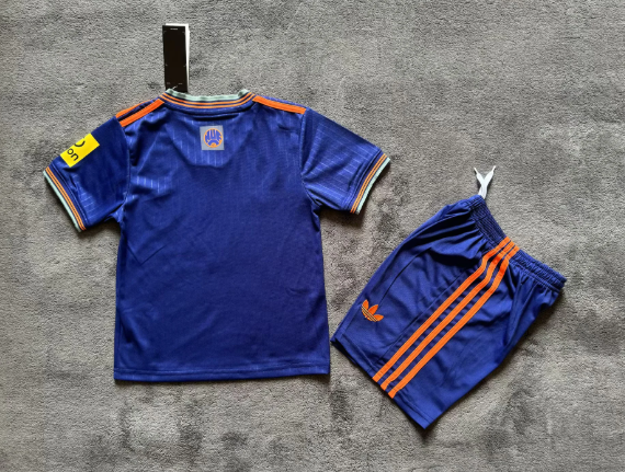 Newcastle United 25/26 Kids Full Kit