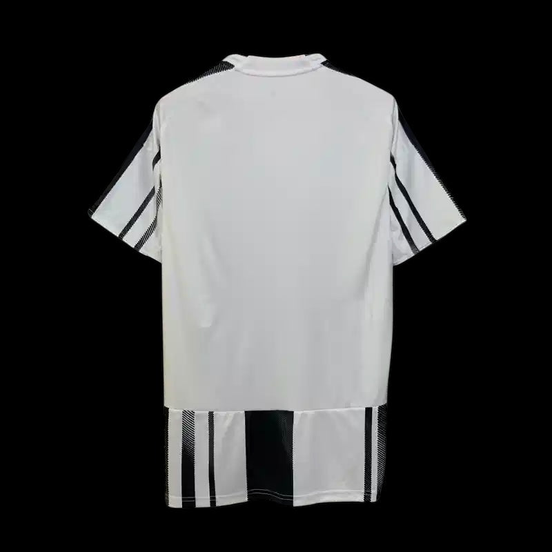Juventus 25/26 Home Stadium Kit