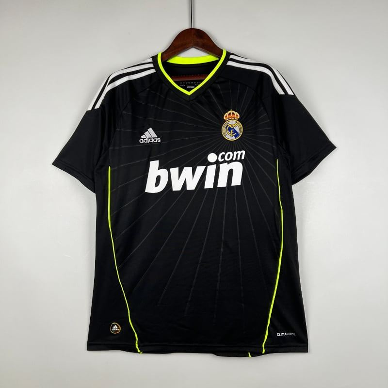 Real Madrid 10/11 Away Retro Kit