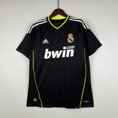 Real Madrid 10/11 Away Retro Kit