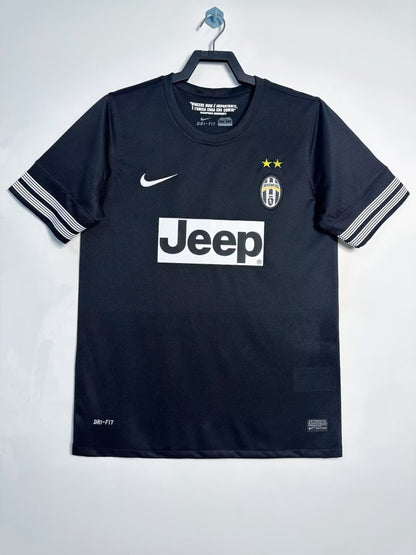 Juventus 2012/13 Away Retro Kit