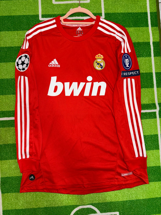 Real Madrid 10/11 Away Retro Kit Ramos #4