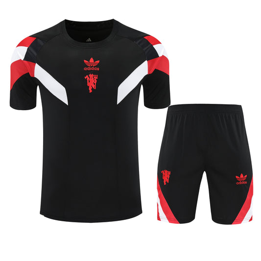Manchester United 25/26 Training Kit