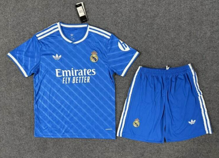 Real Madrid 25/26 Kids Full Kit