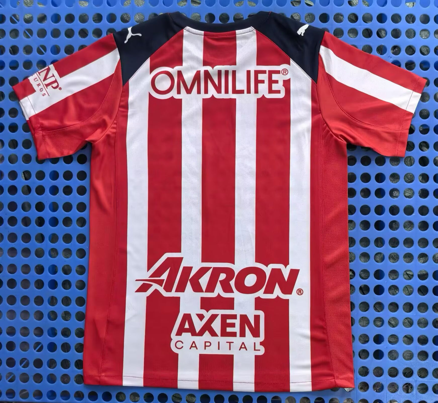 Chivas 25/26 Home Stadium Kit