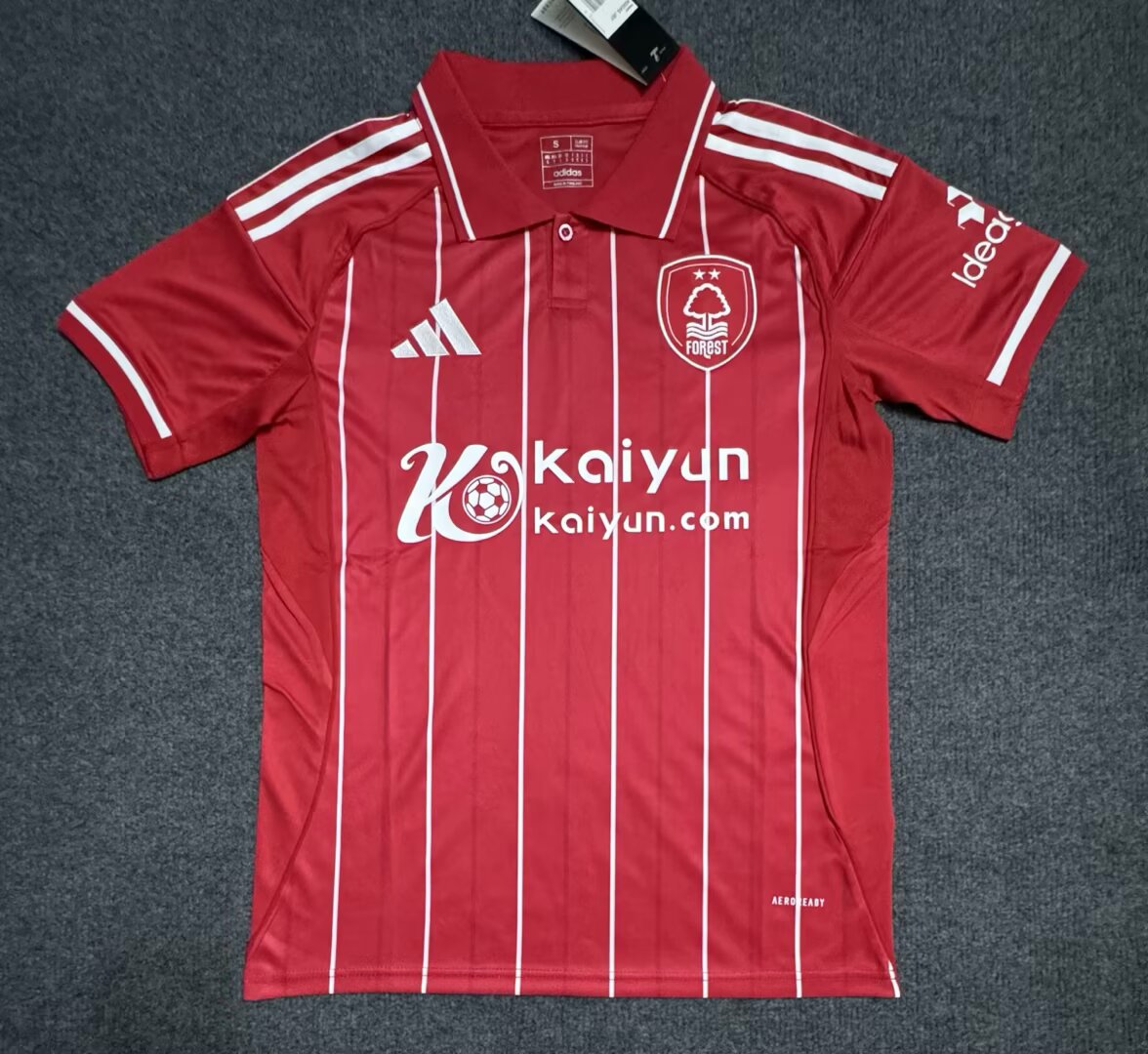 Nottingham Forest 25/26 Home Stadium Kit