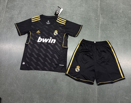Real Madrid 11/12 Kids Full Kit