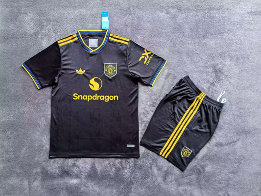 Manchester United 25/26 Away Full Kit Adult/Kids