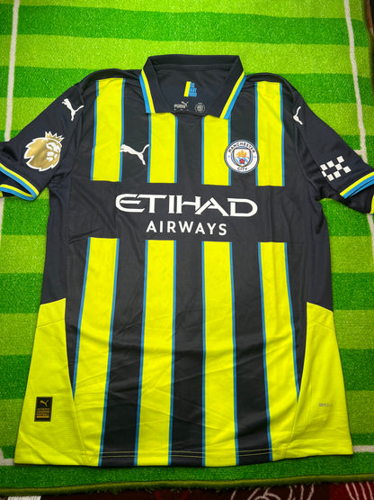 Manchester City 24/25 Stadium Kit