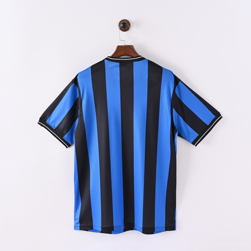 Inter Milan 2009/10 Home Retro Kit