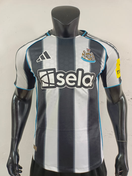 Newcastle United 25/26 Home Pro Version Kit