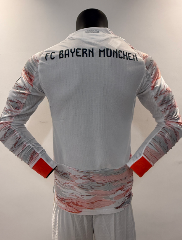 Bayern Munich 25/26 Away Pro Version Kit