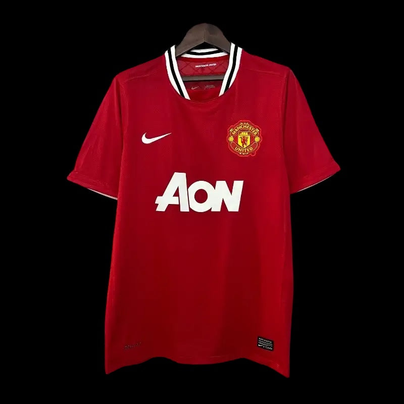 Manchester United 2011/12 Retro Kit