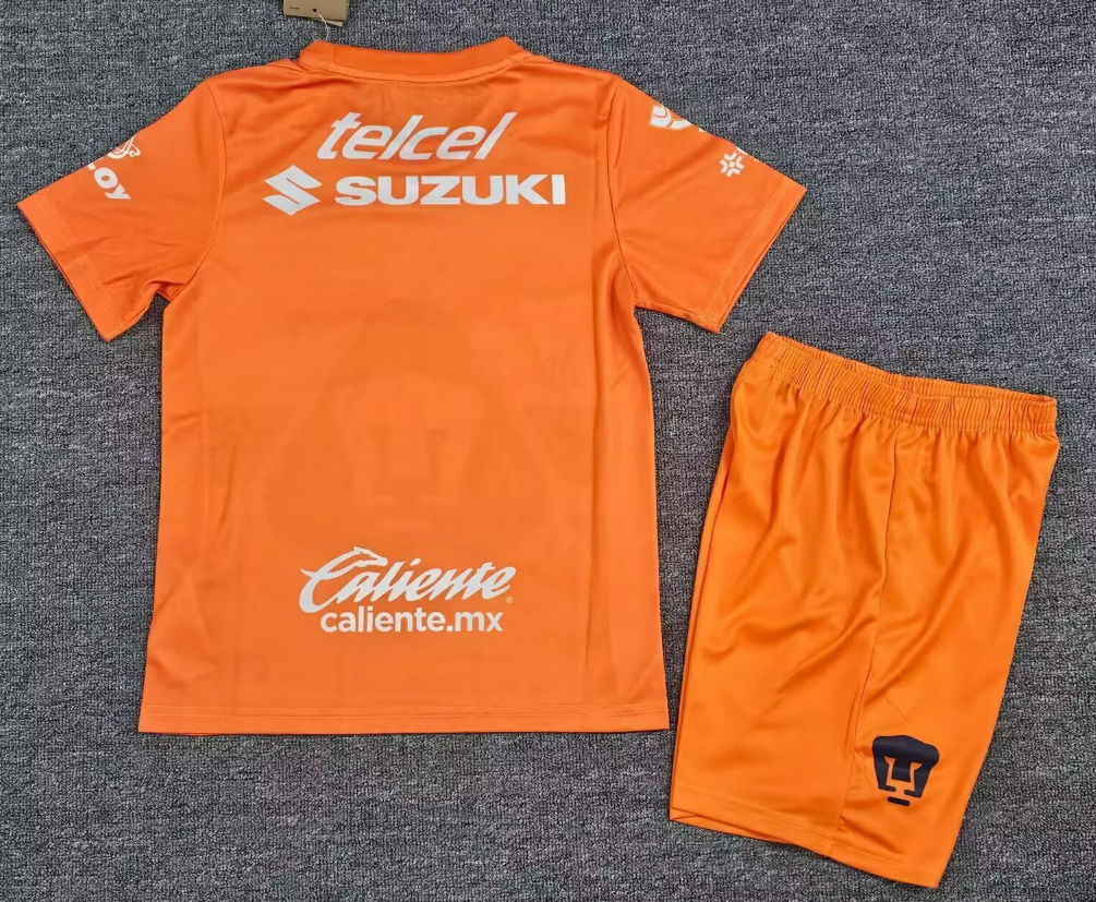 Pumas UNAM 25/26 Goalkeeper Kids Full Kit