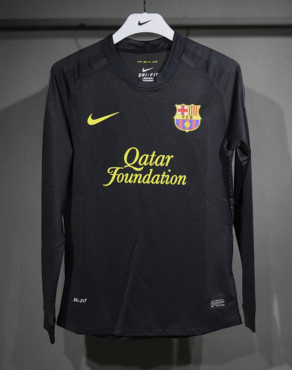 Barcelona 11/12 Away Retro Kit