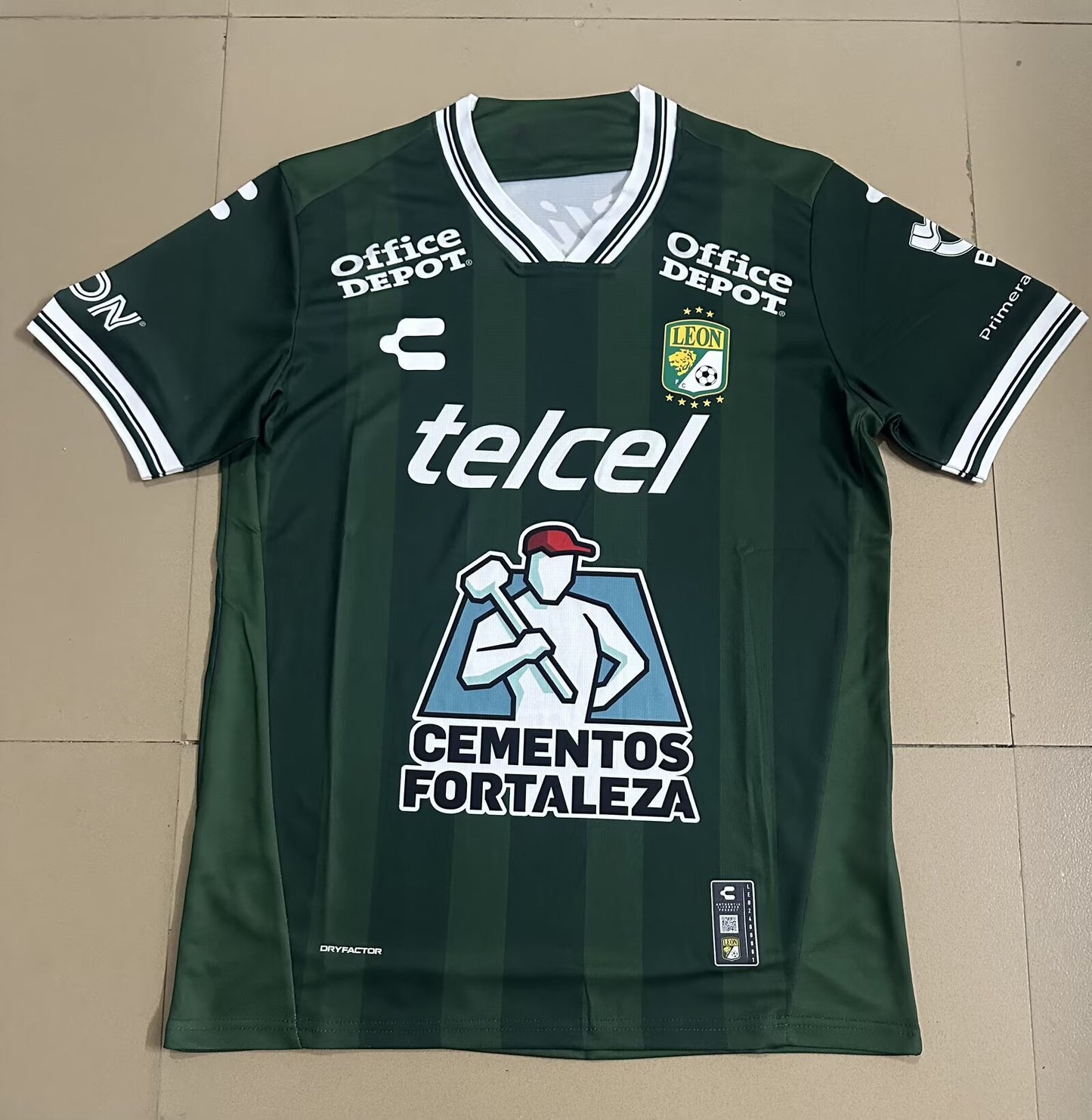 Club Leon 25/26 Home Stadium Kit