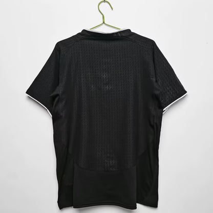 Manchester United 03/04 Away Retro Kit