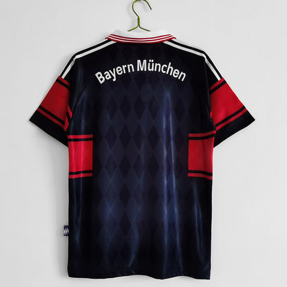 Bayern Munich 98/99 Home Retro Kit