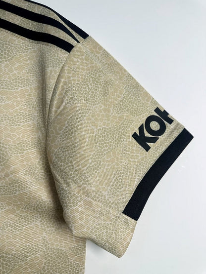 Manchester United 19/20 Away Retro Kit