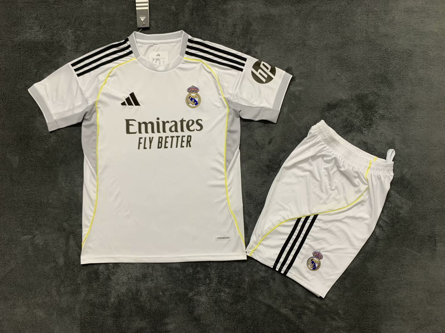 Real Madrid 25/26 Adult Full Kit