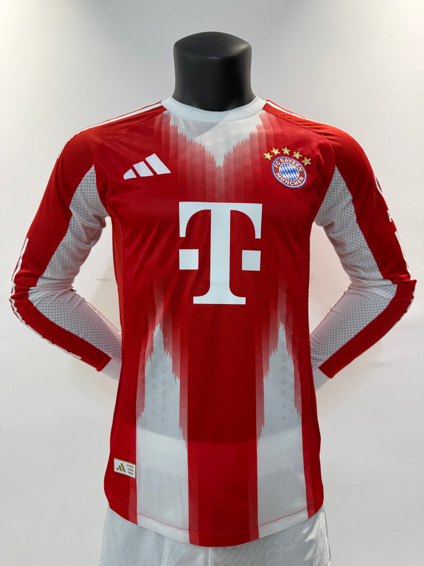 Bayern Munich 25/26 Home Pro Version Kit