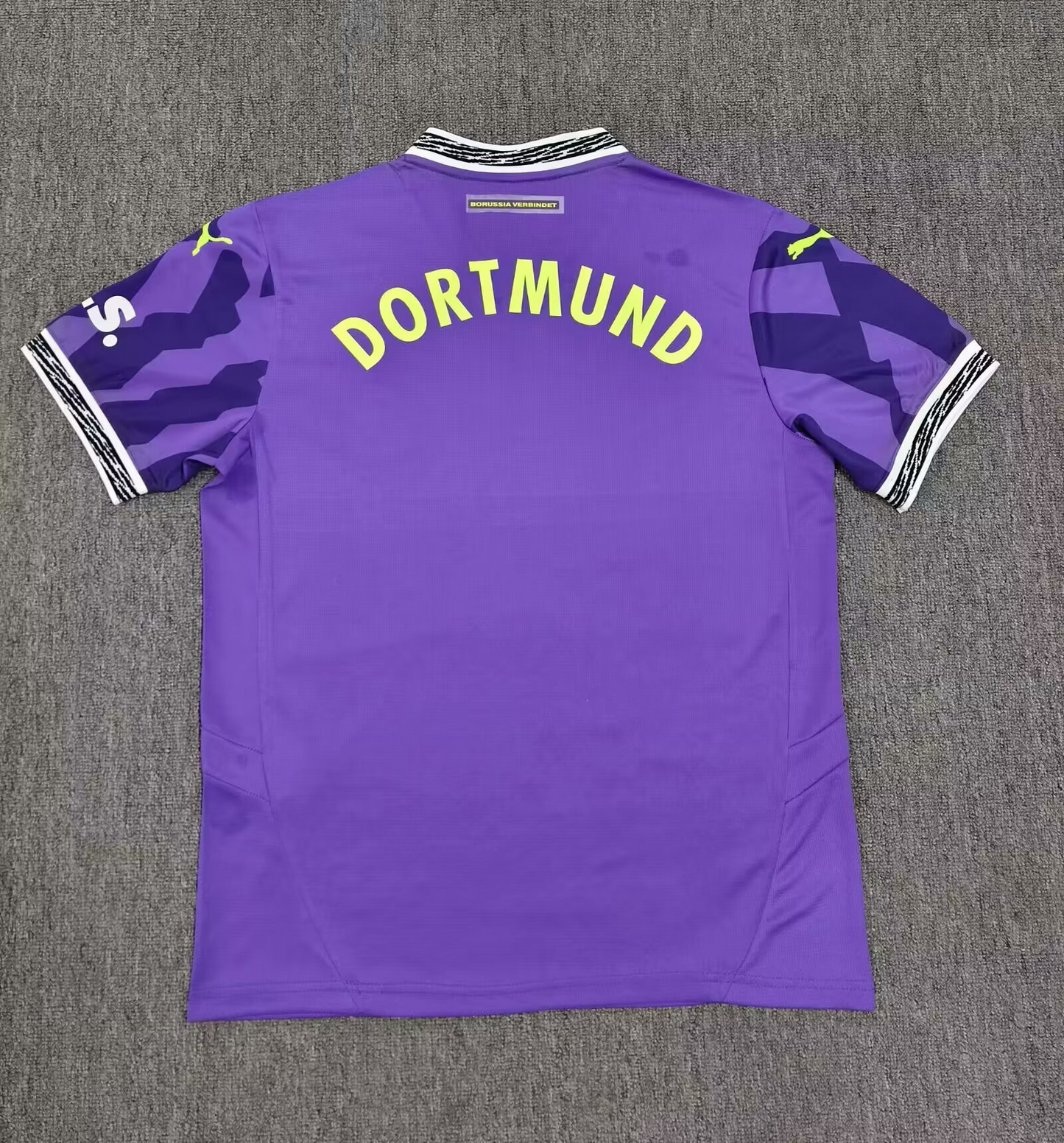 Dortmund 25/26 Goalkeeper Stadium Kit