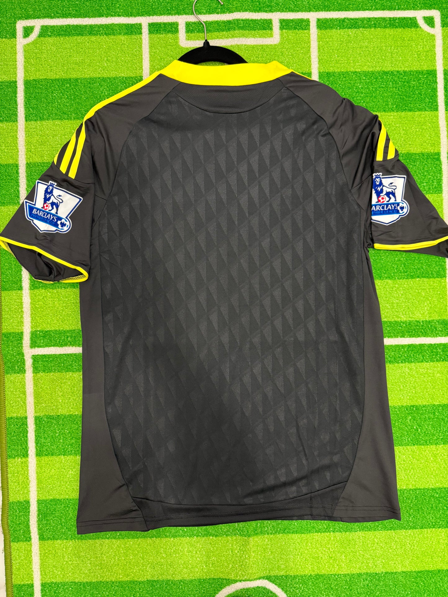 Liverpool 2010/11 Third Away Retro Kit