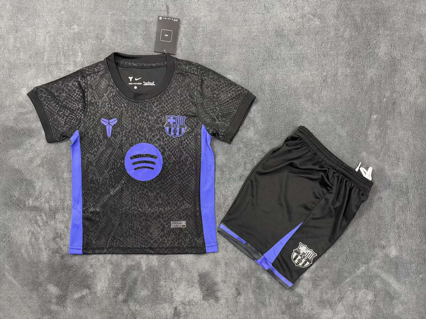 Barcelona 25/26 x Kobe Bryant Kids Full Kit