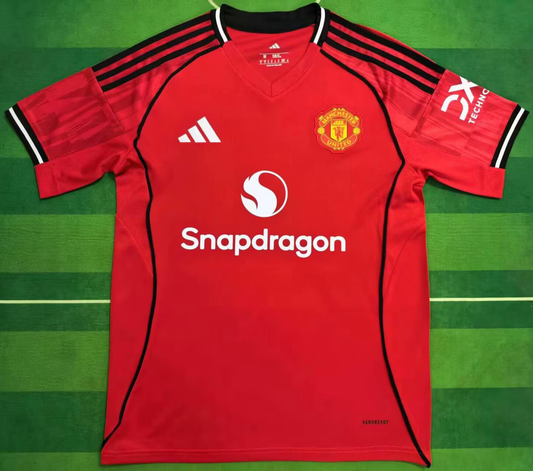 Manchester United 25/26 Home Stadium Kit