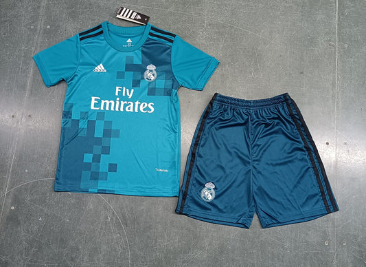 Real Madrid 17/18 Kids Full Kit