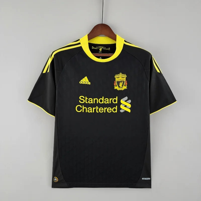 Liverpool 10/11 Away Retro Kit