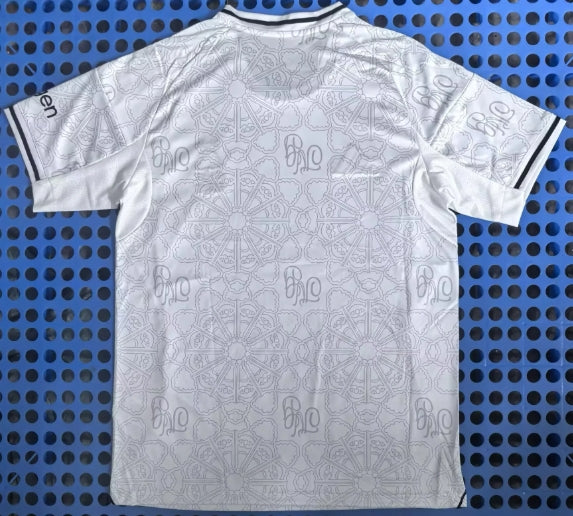 Nottingham Forest 25/26 Away Stadium Kit