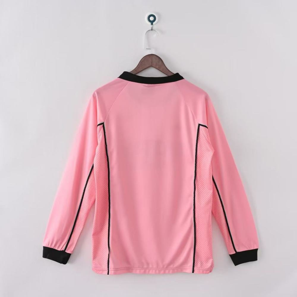 Juventus 1997/98 Away Retro Kit Long Sleeve