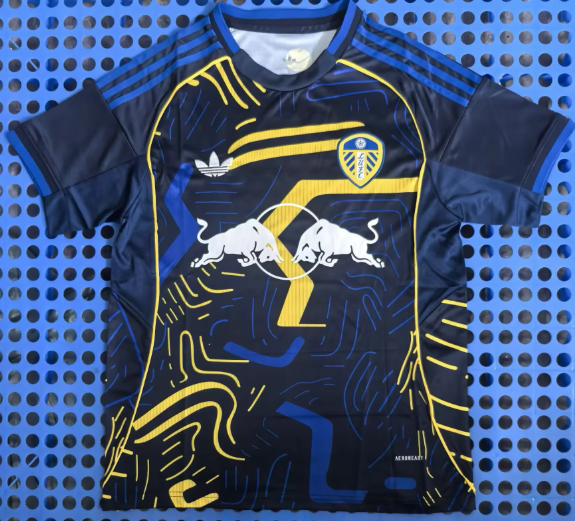 Leeds United 25/26 Away Stadium Kit