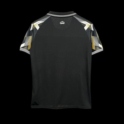 Real Madrid 25/26 Retro Special Edition Kit