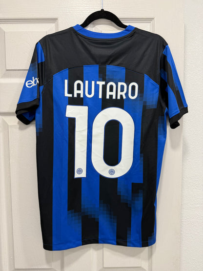 Inter Milan 23/24 Home Retro Kit Lautaro #10