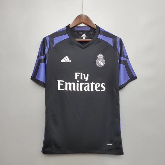Real Madrid 2016/17 Away Retro Kit