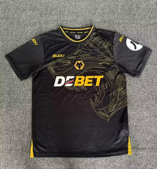 Wolves 24/25 Away Stadium Kit
