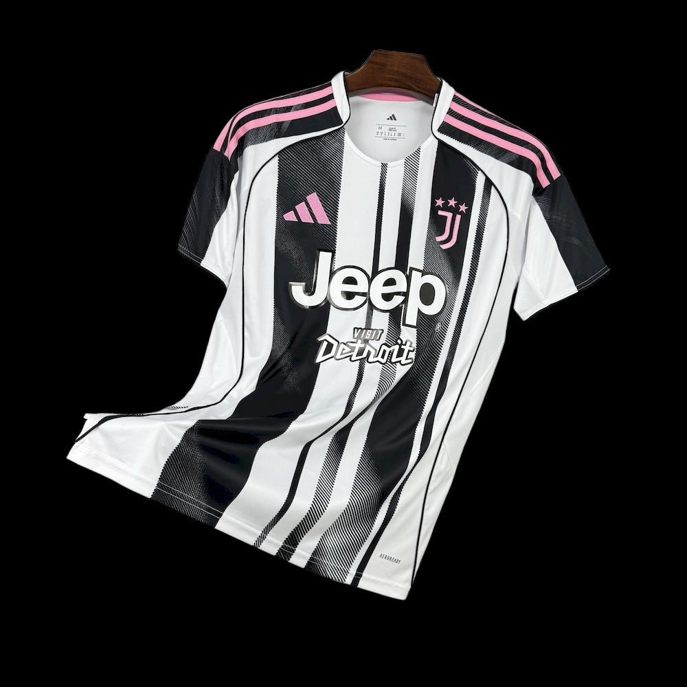 Juventus 25/26 Home Stadium Kit