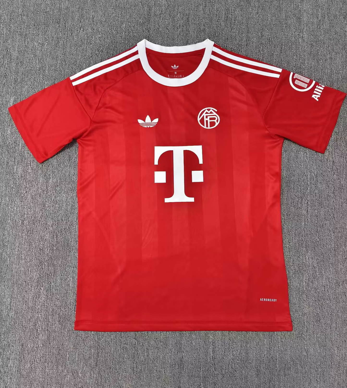 Bayern Munich 25/26 Goalkeeper Stadium Kit