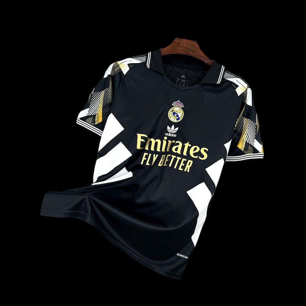 Real Madrid 25/26 Retro Special Edition Kit