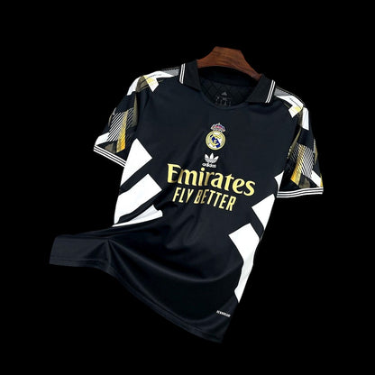 Real Madrid 25/26 Retro Special Edition Kit