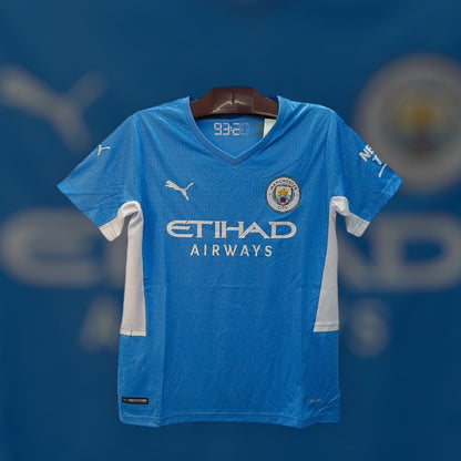 Manchester City 21/22 Retro Kit