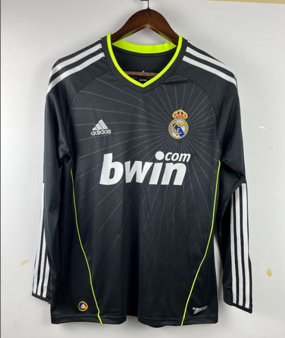 Real Madrid 10/11 Away Retro Kit