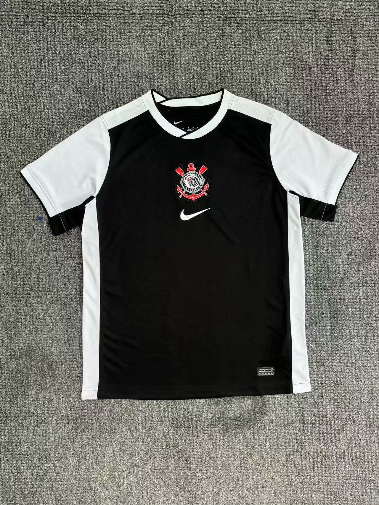 Corinthians 25/26 Away Stadium Kit